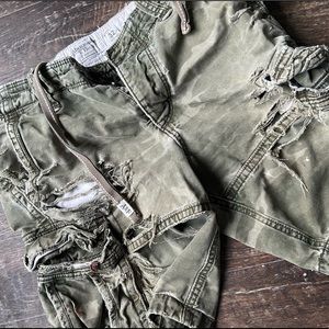 Abercrombie & Fitch Cargo Shorts